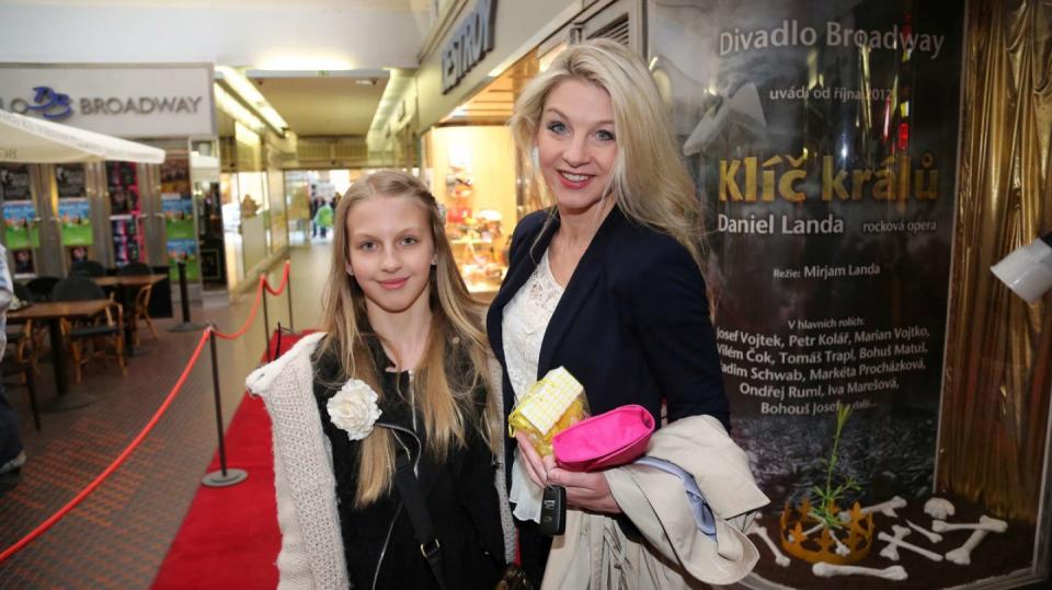 Zpěvačka Sabina Laurinová s dcerou Valentýnou, která chce být tanečnicí